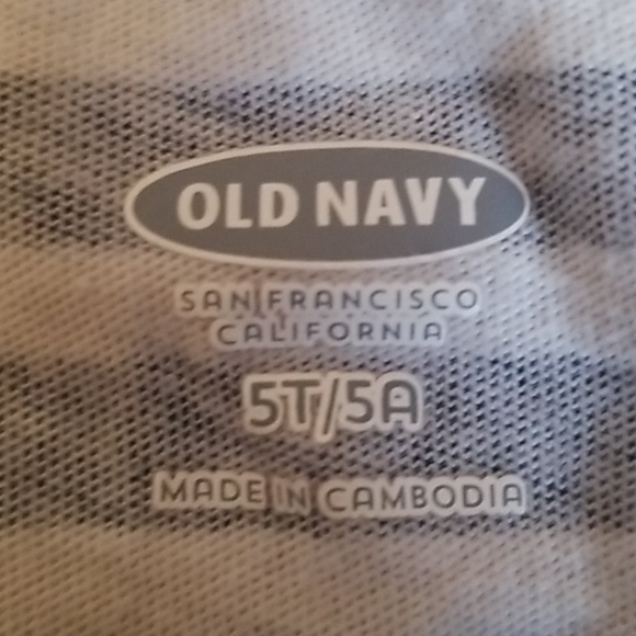 Old Navy girls size 5T shirt - Picture 2 of 2